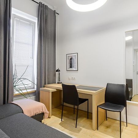 P&O Apartments Warecka Street Варшава Экстерьер фото